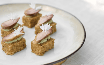 Traiteur petit four salé : comment choisir les saveurs pour surprendre vos invités ?